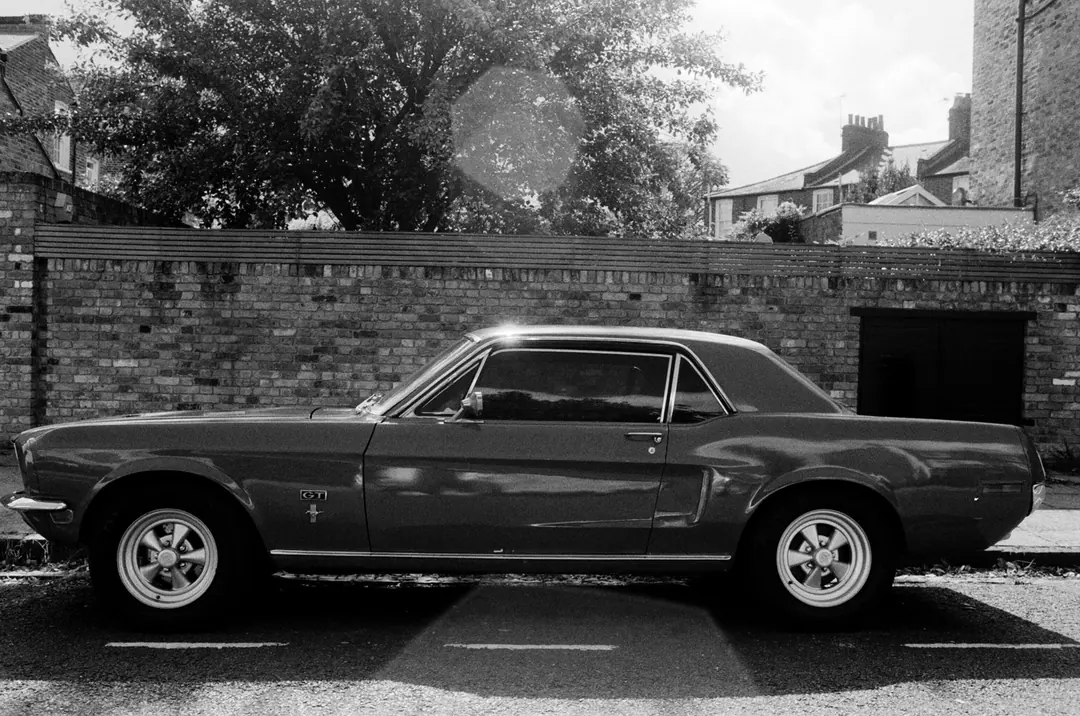 Cars on 35mm, frame 14 of 63