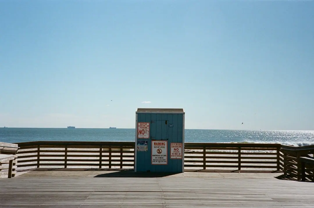 NYC on Film, frame 13 of 95