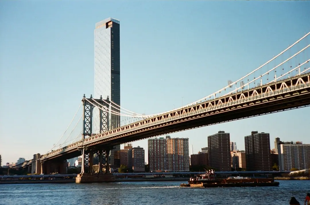 NYC on Film, frame 57 of 95