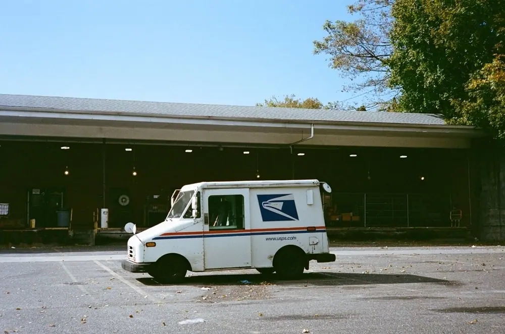 Cars on 35mm, frame 63 of 63