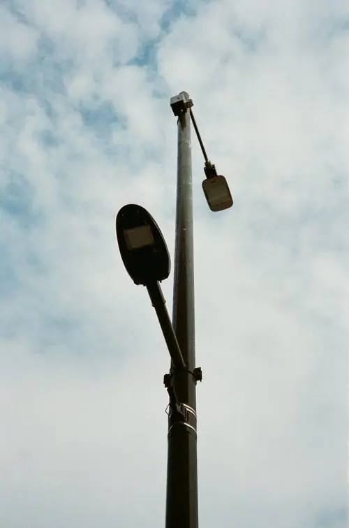 35mm, frame 76 of 87