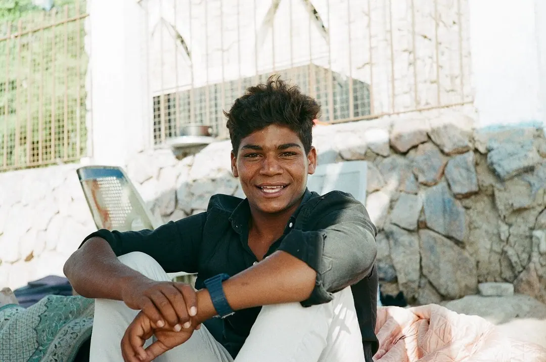 People on 35mm, frame 23 of 69