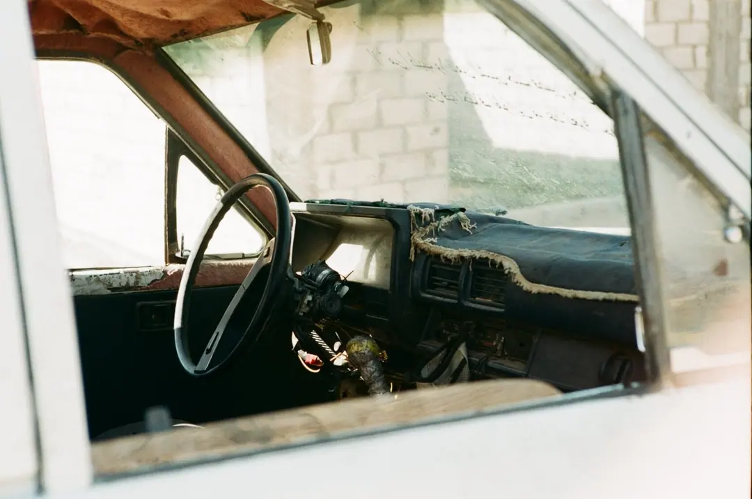 Cars on 35mm, frame 47 of 63