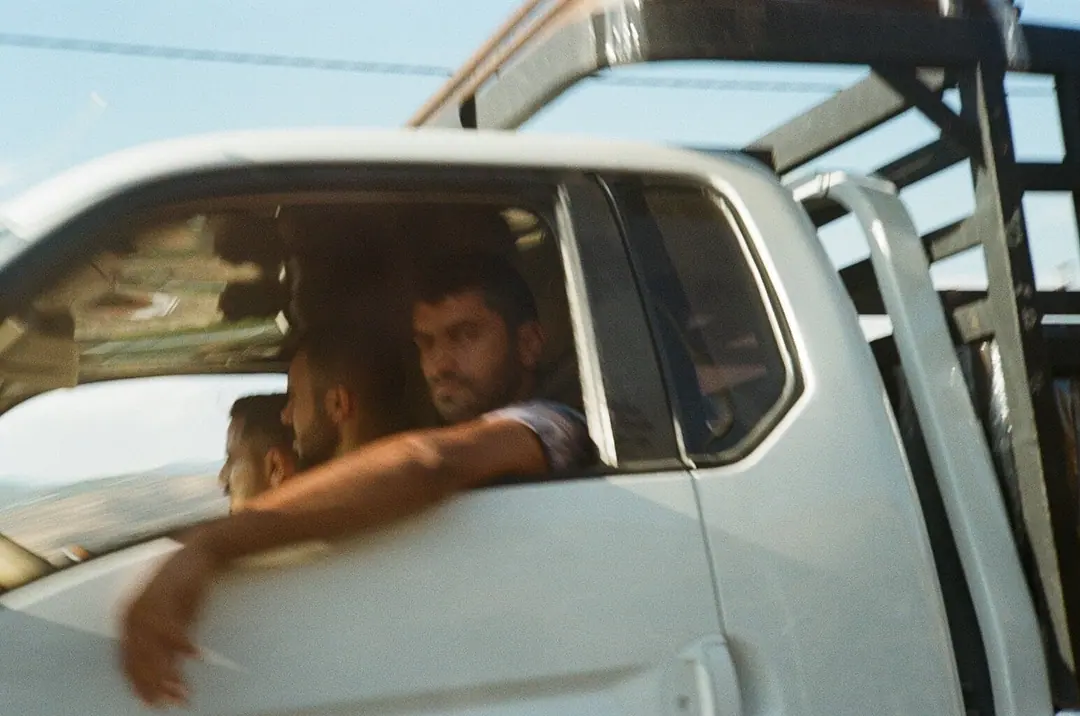 People on 35mm, frame 28 of 69