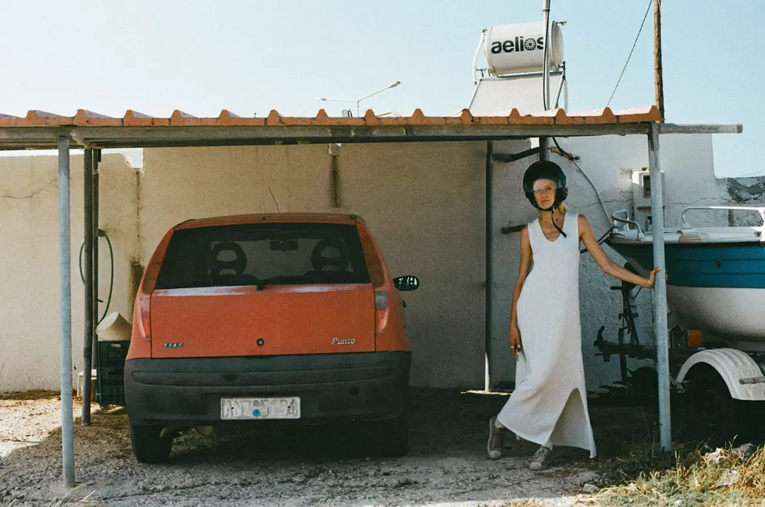 Cars on 35mm, frame 22 of 63