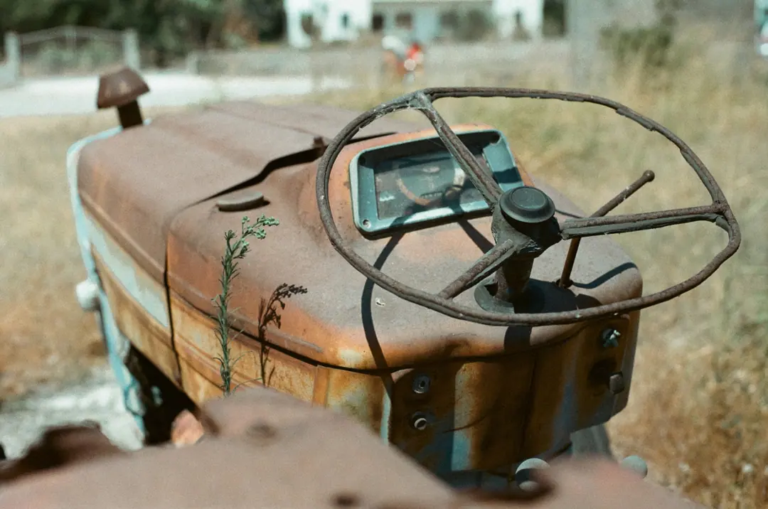 Cars on 35mm, frame 12 of 63