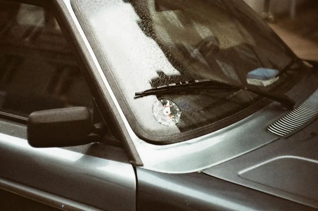 Cars on 35mm, frame 2 of 63