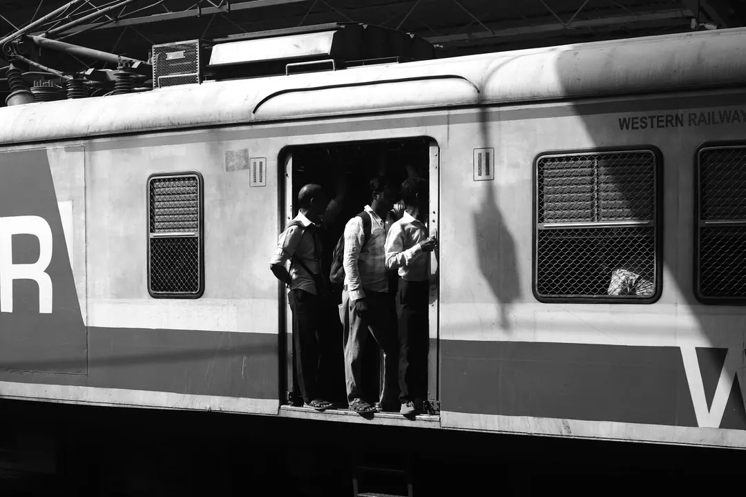 India, frame 31 of 42